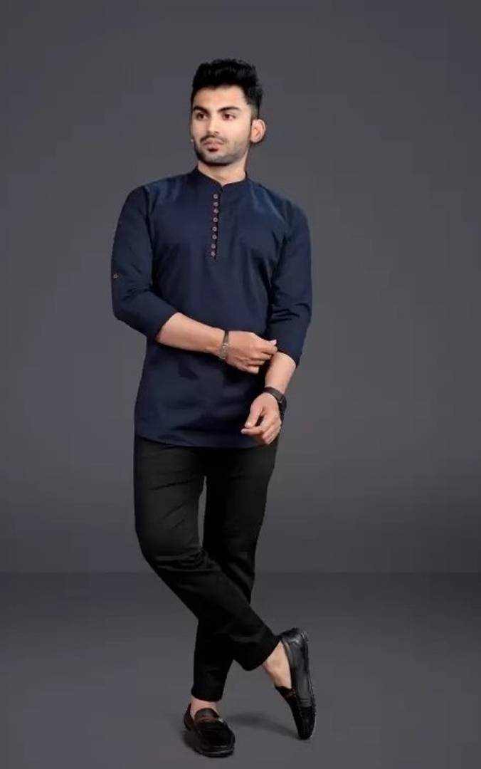 Men Solid Straight Cotton Kurta